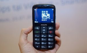 Điện thoại cho người già philip X2566