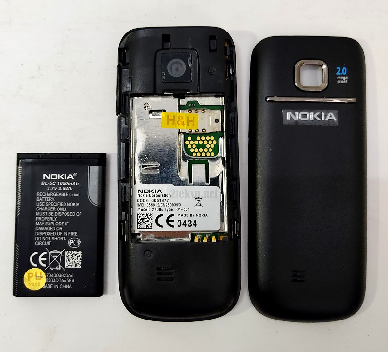 Điện thoại Nokia 2700