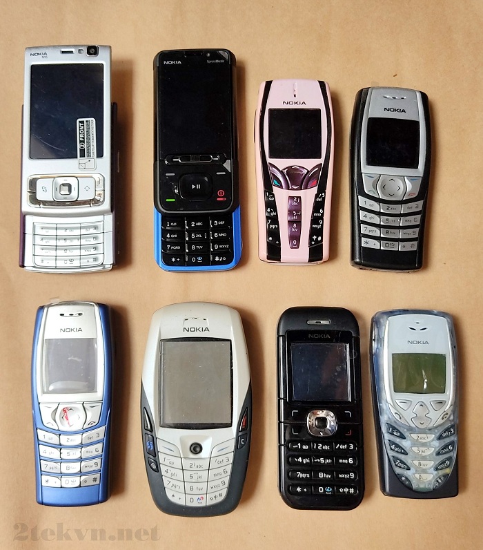 Điện thoại Nokia cổ có thiết kế đa dạng về kiểu dáng