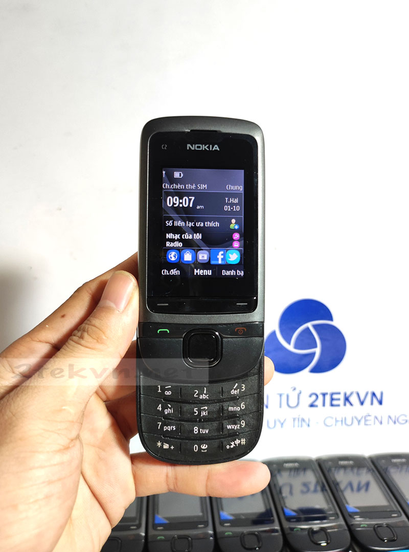 Nokia C2-05 sử dụng bàn phím kiểu T9 quen thuộc