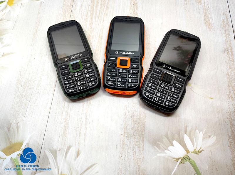 S-Mobile N6700 có kiểu dáng nhỏ gọn với nhiều màu sắc để bạn dễ dàng lựa chọn