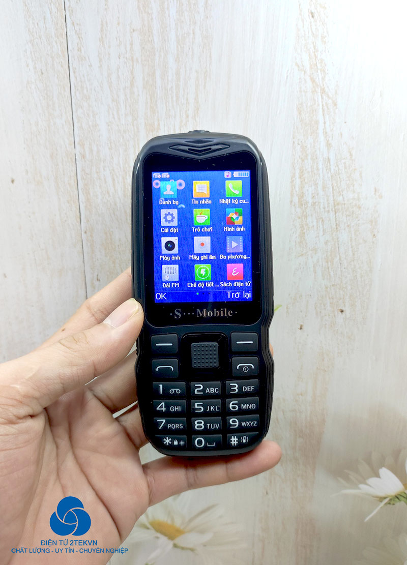N6700 có kích thước nhỏ gọn, dễ dàng sử dụng