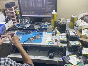 Anh Nhan Vien 2tek 7